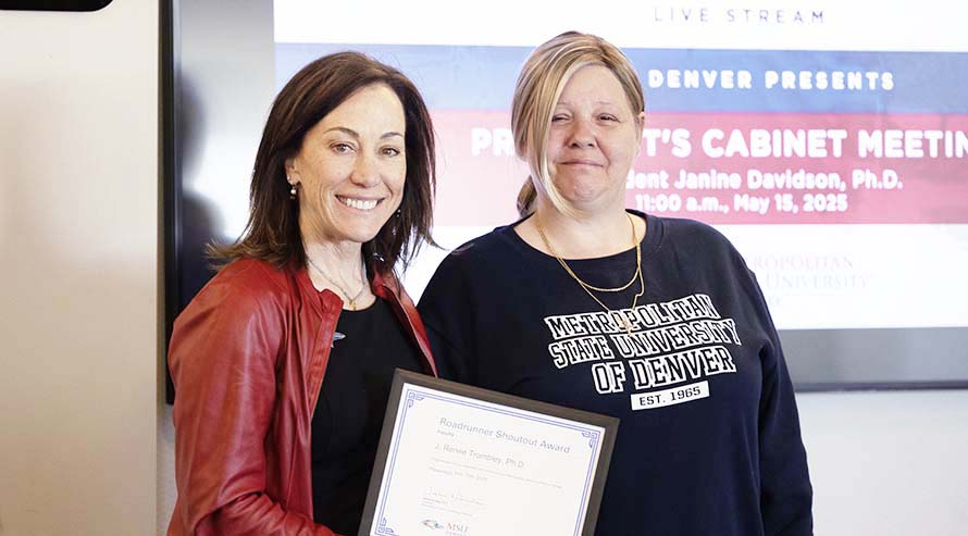 President Janine Davidson, Ph.D., and Roadrunner Shoutout Faculty Award winner J. Renee Trembly, Ph.D.